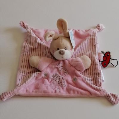 Doudou lapin rose