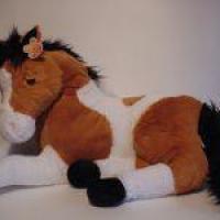 Grand cheval marron et blanc